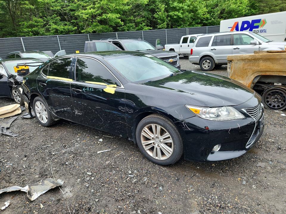 2014 Lexus ES VIN JTHBK1GG4E2131258 COPART salvage auction — REAR END, Md - Cert Of Salvage < 75% Damage, sold $225 on 2026-07-17 (photo 4)