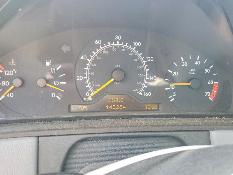 1999 Mercedes-benz E-class VIN WDBJF65H8XA770275 COPART salvage auction — REAR END, Ma - Cert Of Title-Reconstrctd Coll, sold $475 on 2026-07-06 (photo 9)