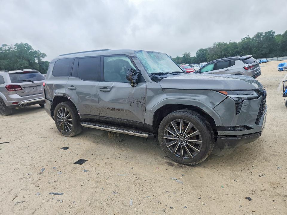 2024 Lexus VIN JTJVBCDX1R5002183 COPART salvage auction — SIDE, Fl - Cert Of Title Slvg Rebuildable, sold $35,750 on 2026-07-14 (photo 4)