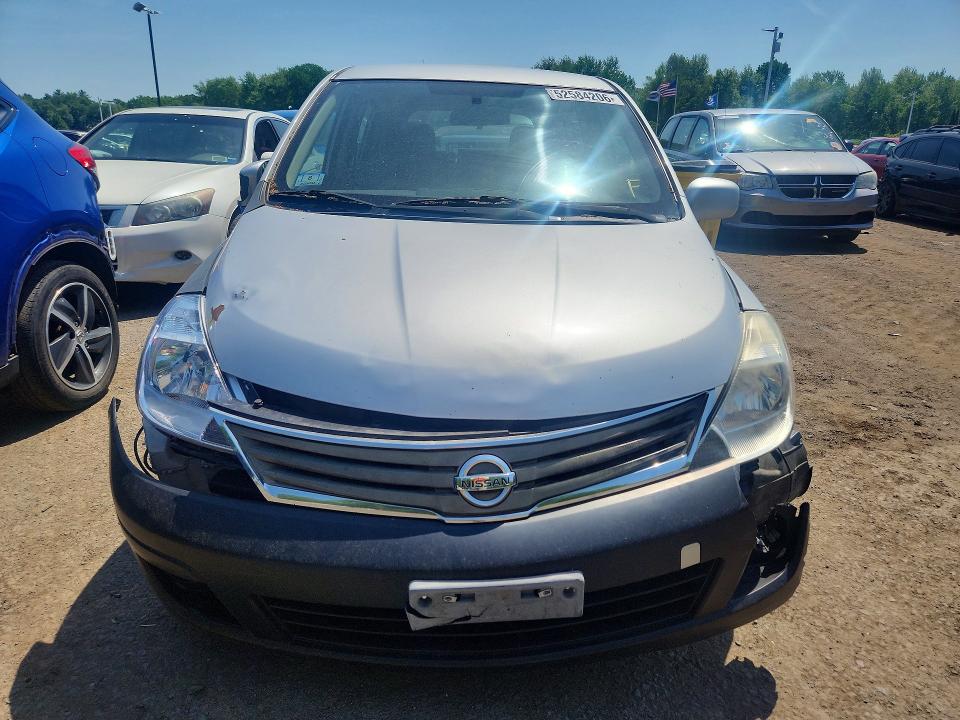 2011 Nissan Versa VIN 3N1BC1CP2BL456542 COPART salvage auction — FRONT END, MA - CERT OF TITLE-SALVAGE, sold $450 on 2026-07-02 (photo 5)