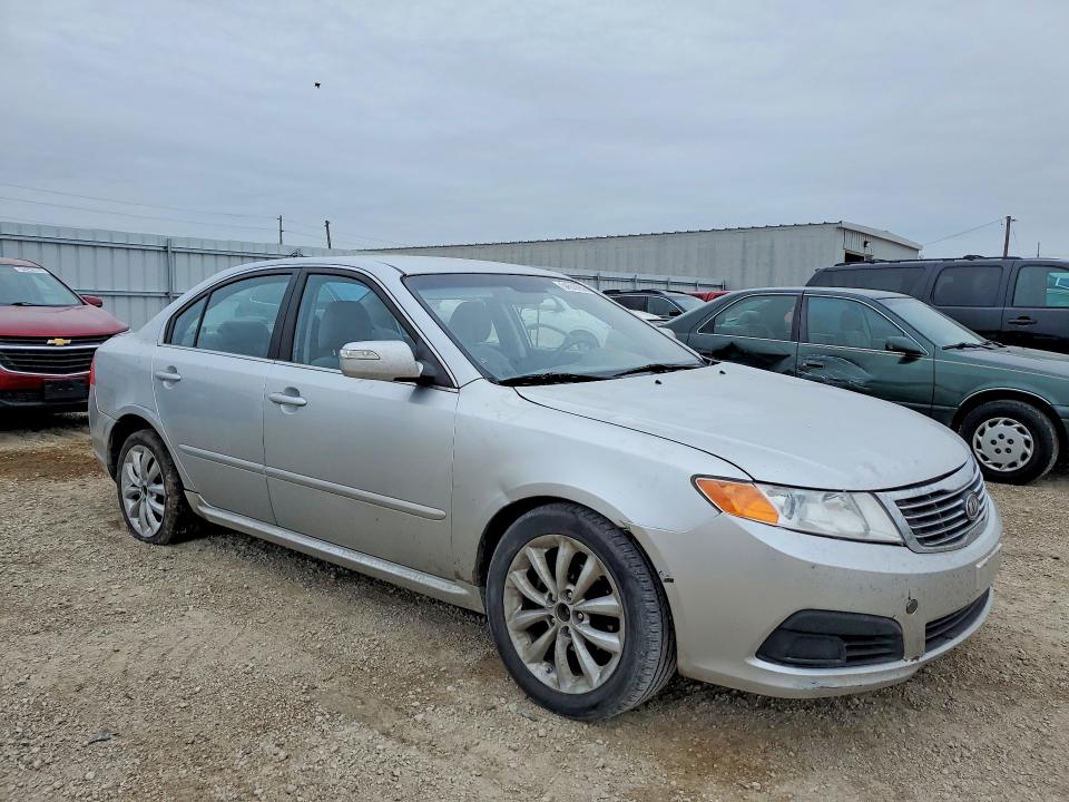 2009 Kia Optima VIN KNAGE228195282998 COPART salvage auction — HAIL, Ia - Cert Of Title-Salvage Title, sold $650 on 2026-07-15 (photo 4)