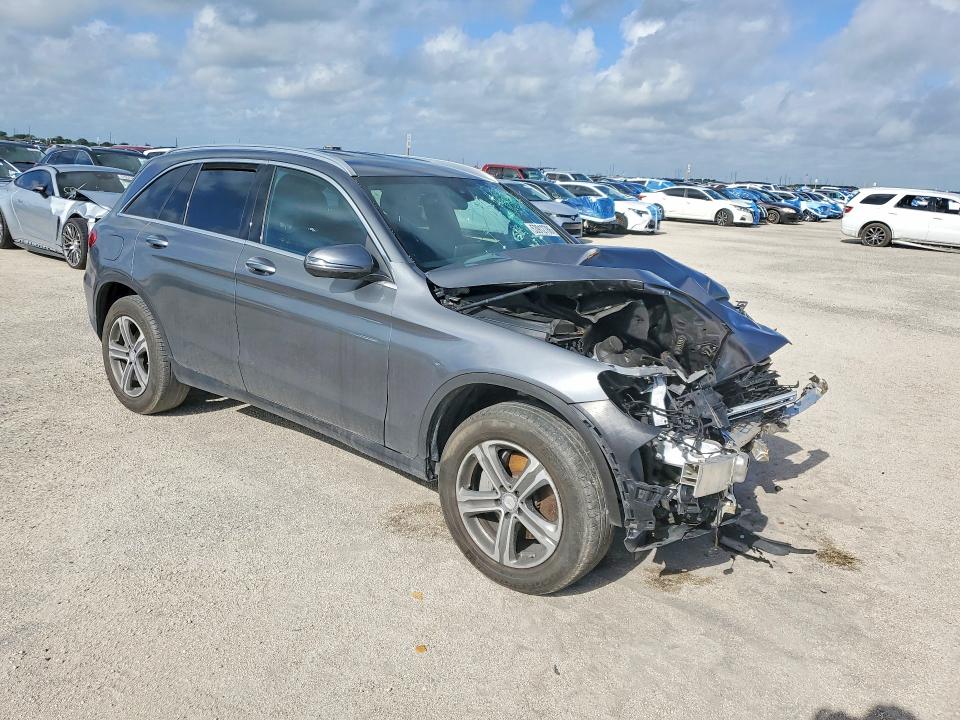 2017 Mercedes-benz Glc VIN WDC0G4KB4HF121800 COPART salvage auction — FRONT END, Fl - Cert Of Title Slvg Rebuildable, sold $1,100 on 2026-08-03 (photo 4)