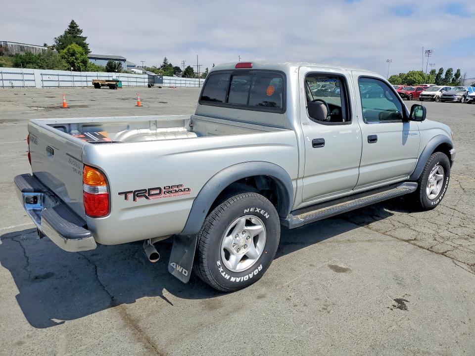 2004 Toyota Tacoma VIN 5TEHN72N54Z416198 COPART salvage auction — MINOR DENT/SCRATCHES, CA - DIS/DLR/EXP APP FOR DUP CLEAN, sold $5,300 on 2026-07-10 (photo 3)