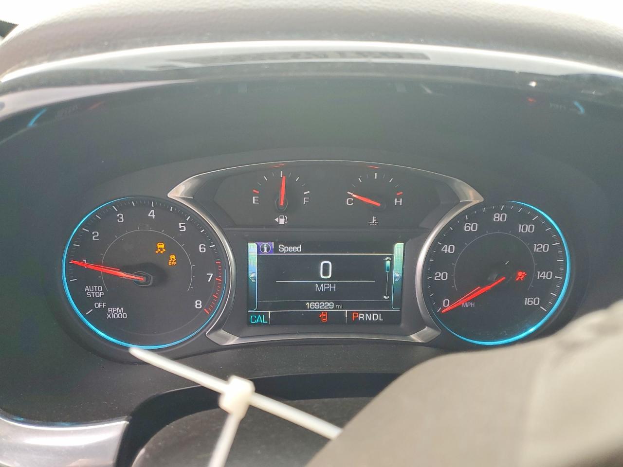 2018 Chevrolet Traverse VIN 1GNEVHKW5JJ108804 COPART salvage auction — Front End, MO - SALVAGE CERTIFICATE OF TITLE, sold $1,850 on 2026-06-25 (photo 9)