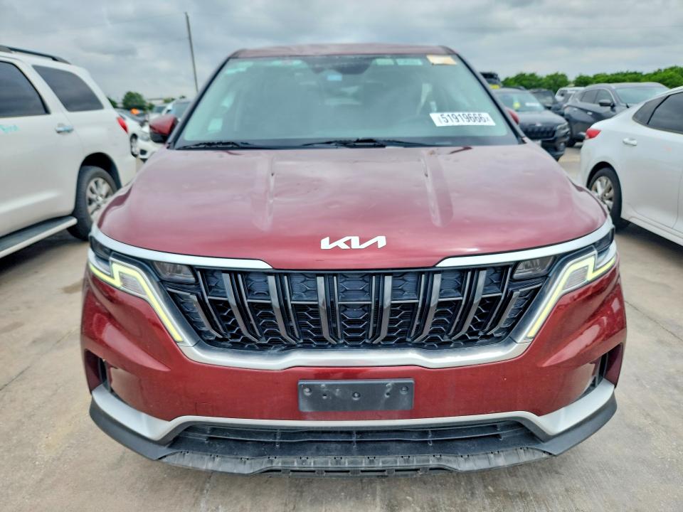 2024 Kia Carnival VIN KNDNB4H34R6389418 COPART salvage auction — SIDE, Tx - Certificate Of Title, sold $10,900 on 2026-07-08 (photo 5)