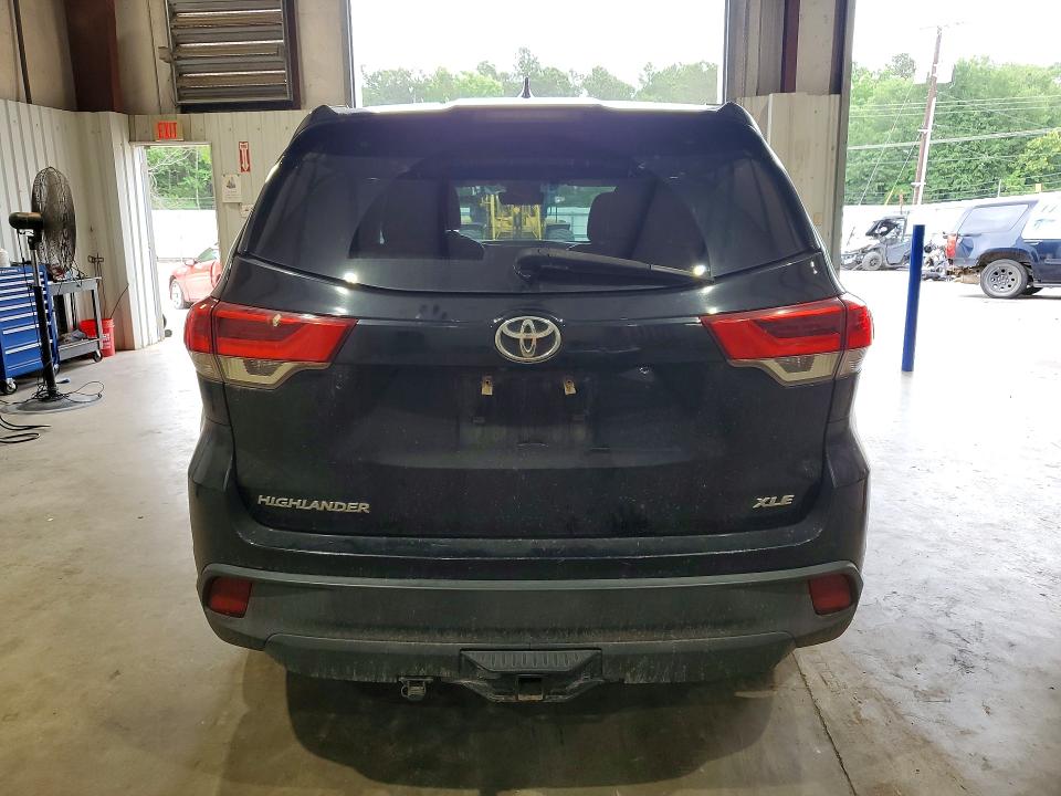 2018 Toyota VIN 5TDKZRFH7JS544221 COPART salvage auction — FRONT END, Tx - Salvage Vehicle Title, sold $6,500 on 2026-07-06 (photo 6)