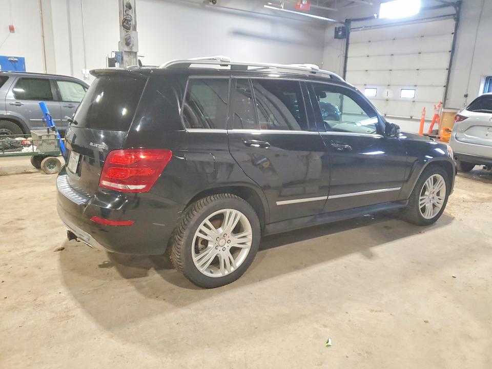 2015 Mercedes-benz Glk-klasse VIN WDCGG0EB1FG342961 COPART salvage auction — MINOR DENT/SCRATCHES, Ns - Cert Of Registration, sold $3,050 on 2026-07-22 (photo 3)