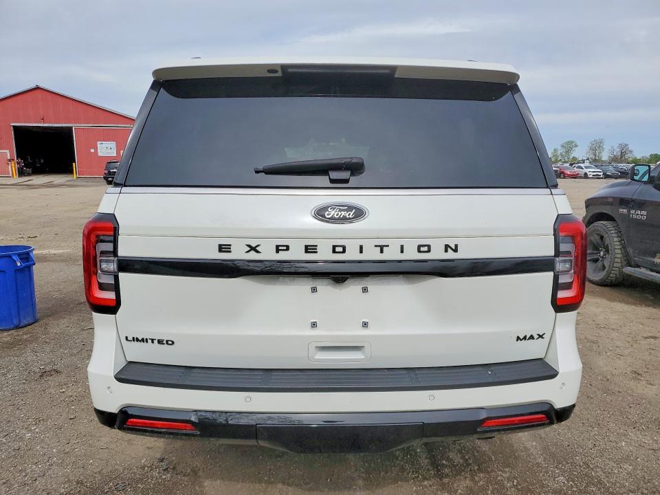 2024 Ford VIN 1FMJK2AG4REA07342 COPART salvage auction — VANDALISM, On - Permit No Brand - Unfit, sold $45,500 on 2026-07-03 (photo 6)