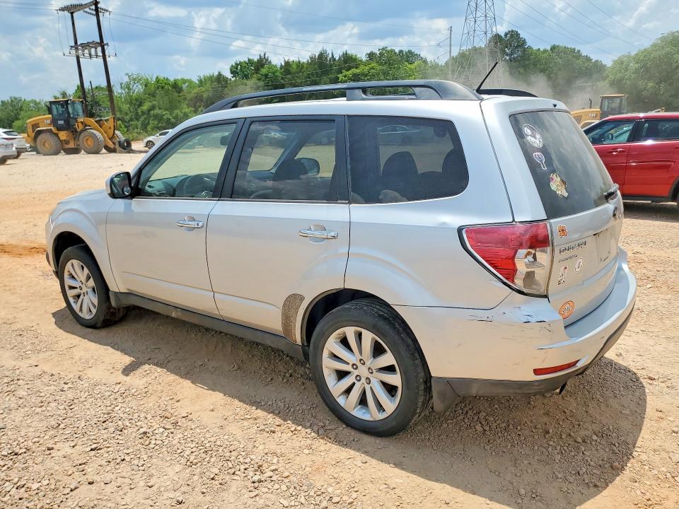 2011 Subaru Forester VIN JF2SHBFC7BH709691 COPART salvage auction — DAMAGE HISTORY, Nc - Dealer Only Clean Title, sold $375 on 2026-07-27 (photo 2)