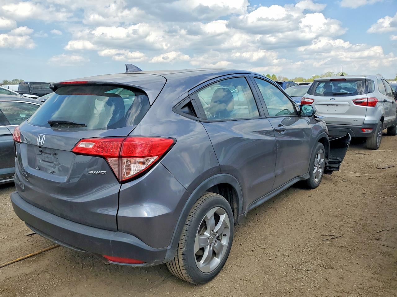 2017 Honda HR-V VIN 3CZRU6H35HM704839 COPART salvage auction — Front End, IL - SALVAGE CERTIFICATE, sold $3,800 on 2026-06-30 (photo 3)