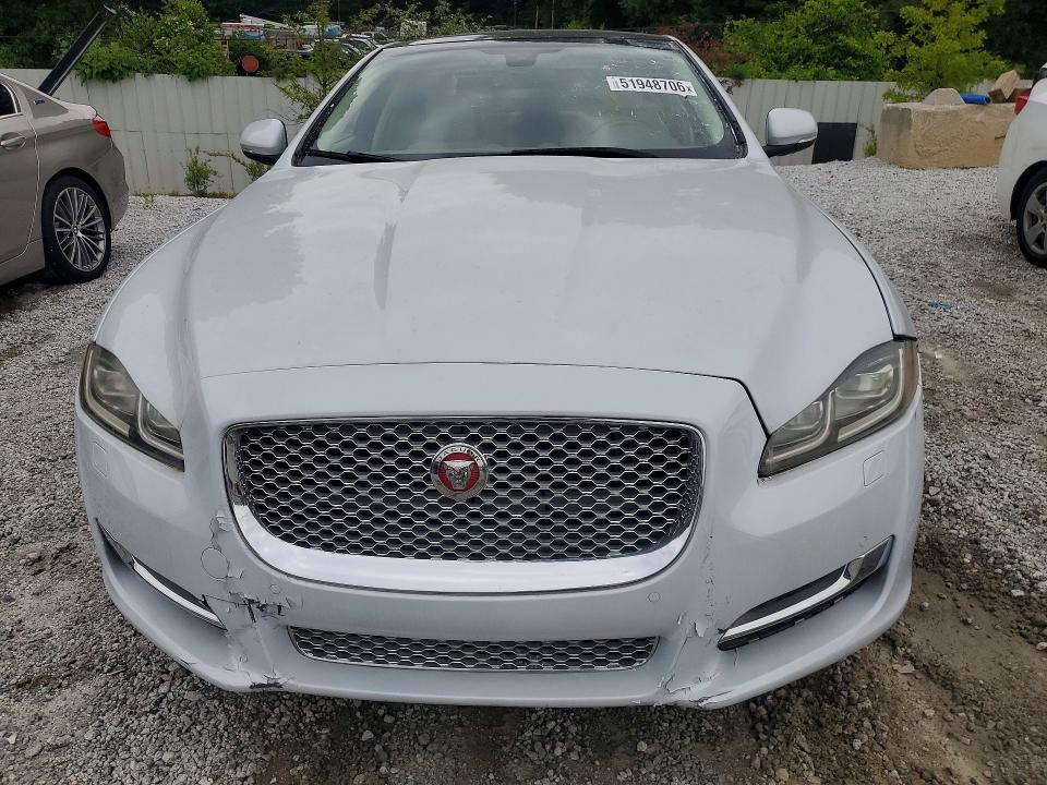 2017 Jaguar Xj series VIN SAJWA2G74H8W10715 COPART salvage auction — FRONT END, Ga - Cert Of Title-Salvage, sold $3,550 on 2026-07-29 (photo 5)