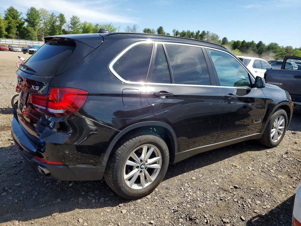 2015 BMW X5 VIN 5UXKS4C55F0N07632 COPART salvage auction — NORMAL WEAR, Md - Certificate Of Title, sold $5,200 on 2026-07-27 (photo 3)