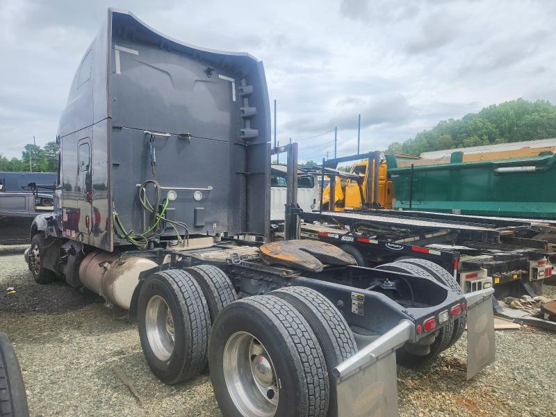 2023 Peterbilt 579 VIN 1XPBD49X8PD870908 COPART salvage auction — ALL OVER, NC - SALVAGE CERTIFICATE OF TITLE, sold $14,500 on 2026-09-03 (photo 3)