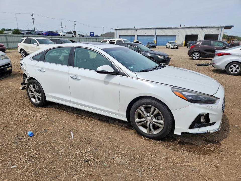 2019 Hyundai Sonata VIN 5NPE34AF9KH808568 COPART salvage auction — REAR END, Il - Salvage Certificate, sold $1,950 on 2026-07-24 (photo 4)