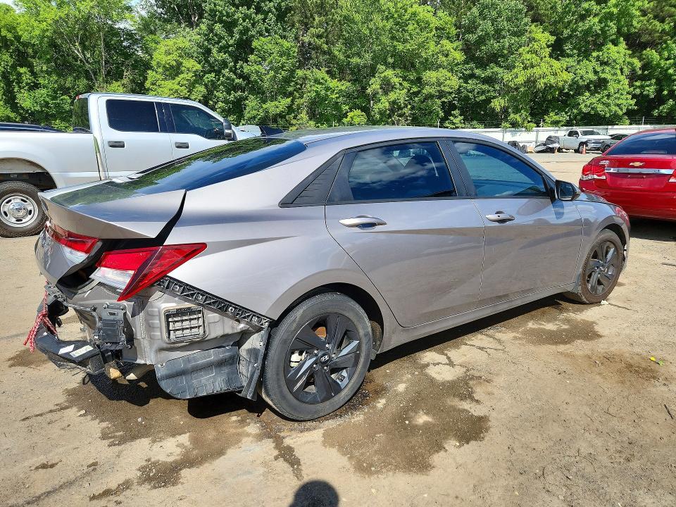 2023 Hyundai Elantra VIN KMHLM4AGXPU514229 COPART salvage auction — REAR END, La - Cert Of Title-Salvage, sold $4,200 on 2026-07-30 (photo 3)