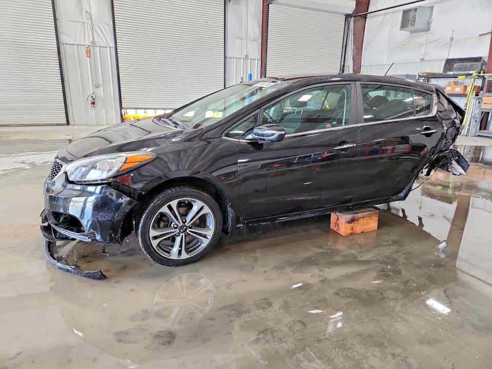 2016 Kia Forte VIN KNAFX5A8XG5490593 COPART salvage auction — REAR END, Il - Salvage Certificate, sold $225 on 2026-07-27 (photo 1)