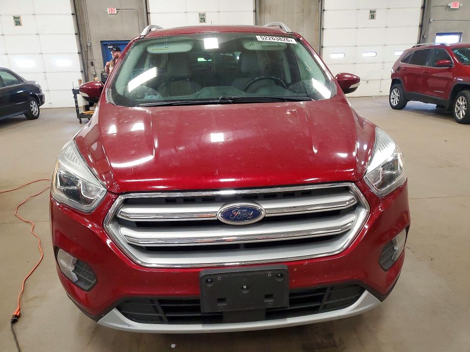 2017 Ford Escape VIN 1FMCU9J90HUB72399 COPART salvage auction — HAIL, Mn - Cert Of Title-Salvage, sold $250 on 2026-07-09 (photo 5)