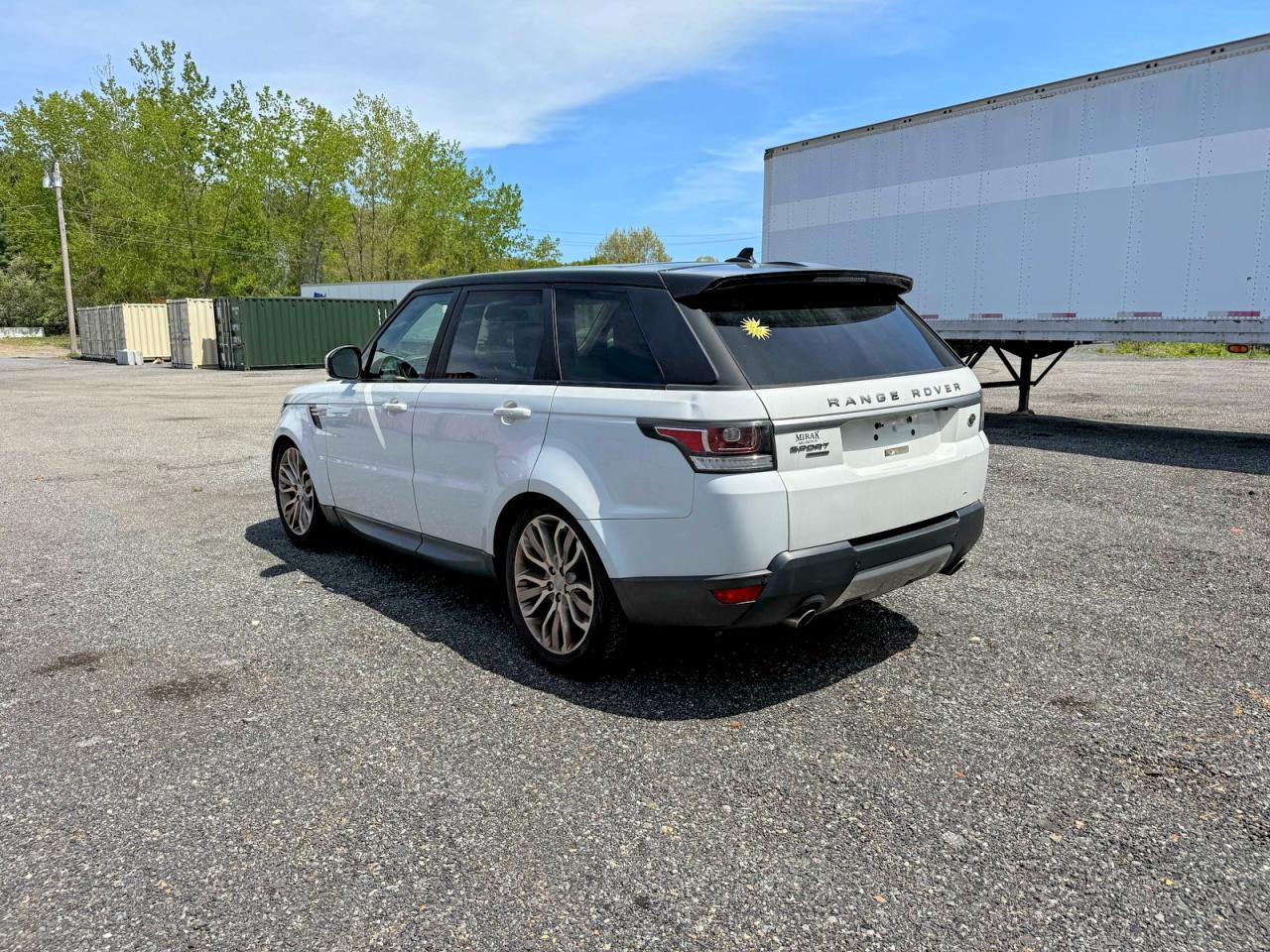 2016 Land Rover Range Rover Sport VIN SALWR2PF0GA595645 COPART salvage auction — Normal Wear, MA - CERTIFICATE OF TITLE (P), sold $3,900 on 2026-06-18 (photo 3)
