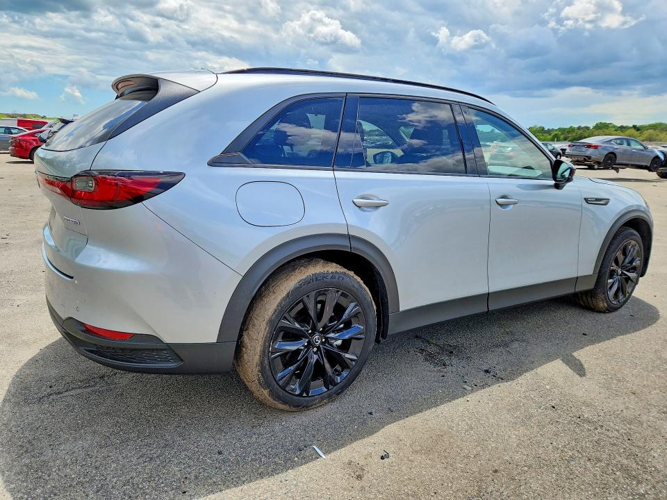 2025 Mazda Cx-90 VIN JM3KKCHA5S1204394 COPART salvage auction — WATER/FLOOD, Ny - Mv907A-Flood Salvage, sold $15,500 on 2026-07-06 (photo 3)