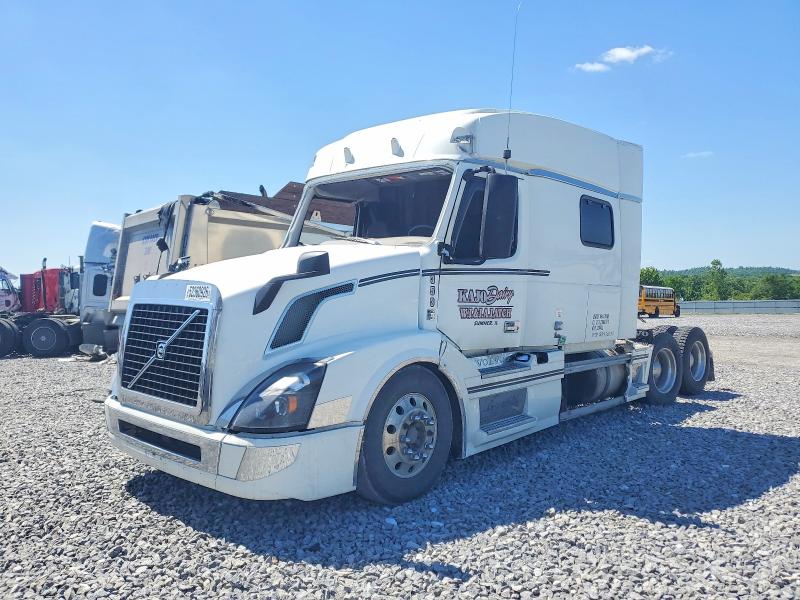 2017 Volvo VIN 4V4NC9EH3HN986353 COPART salvage auction — SIDE, IL - SALVAGE CERTIFICATE, sold $1,250 on 2026-07-09 (photo 2)