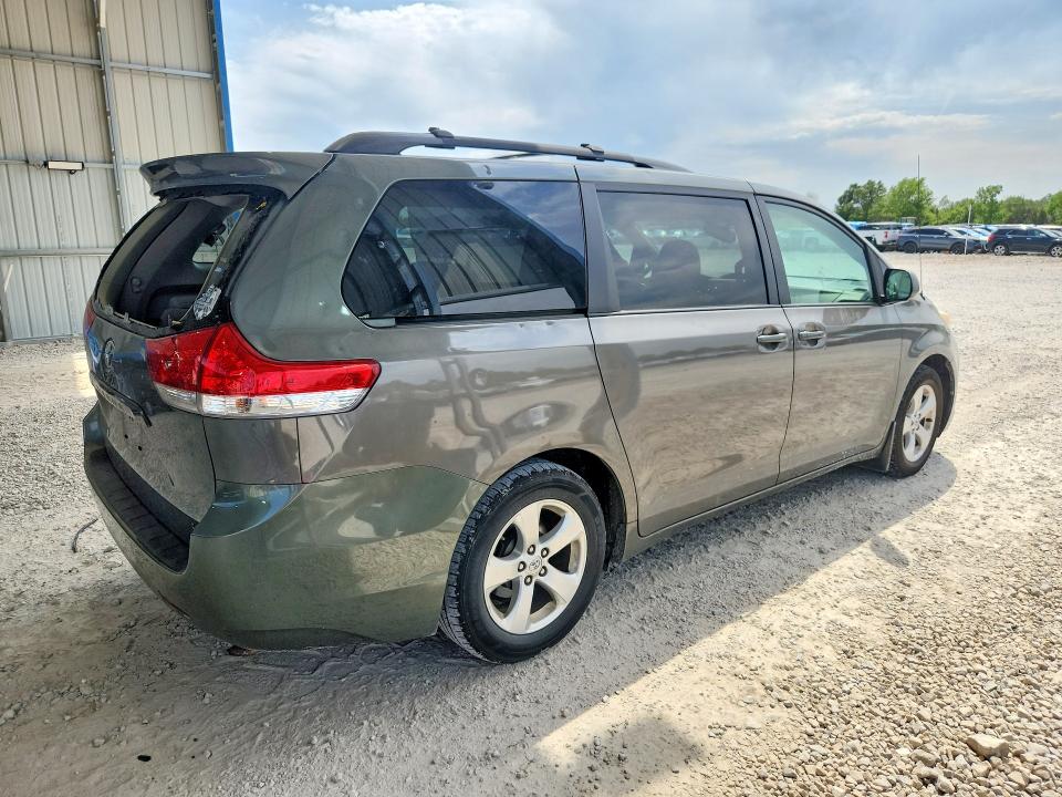 2014 Toyota VIN 5TDKK3DC6ES476766 COPART salvage auction — HAIL, Salvage Title, sold $150 on 2026-07-21 (photo 3)