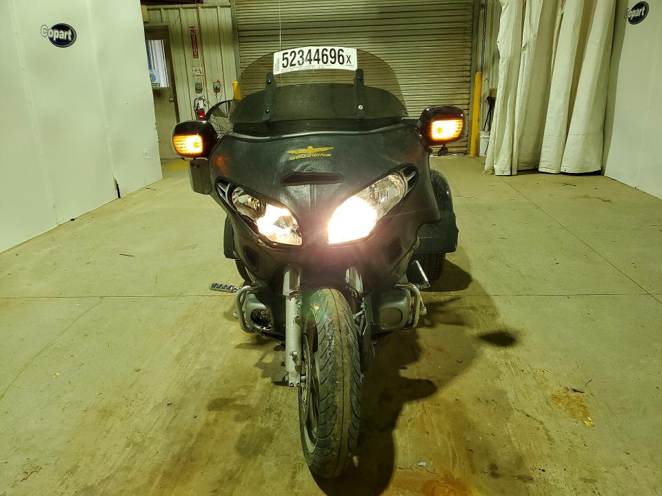 2003 Honda Gl1800 VIN 1HFSC47093A202322 COPART salvage auction — FRONT END, TX - SALVAGE VEHICLE TITLE (P), sold $3,550 on 2026-07-09 (photo 2)