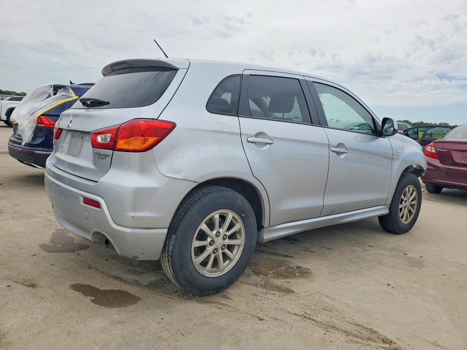 2011 Mitsubishi Outlander VIN JA4AP3AU6BZ020815 COPART salvage auction — FRONT END, Tx - Salvage Vehicle Title, sold $525 on 2026-07-02 (photo 3)