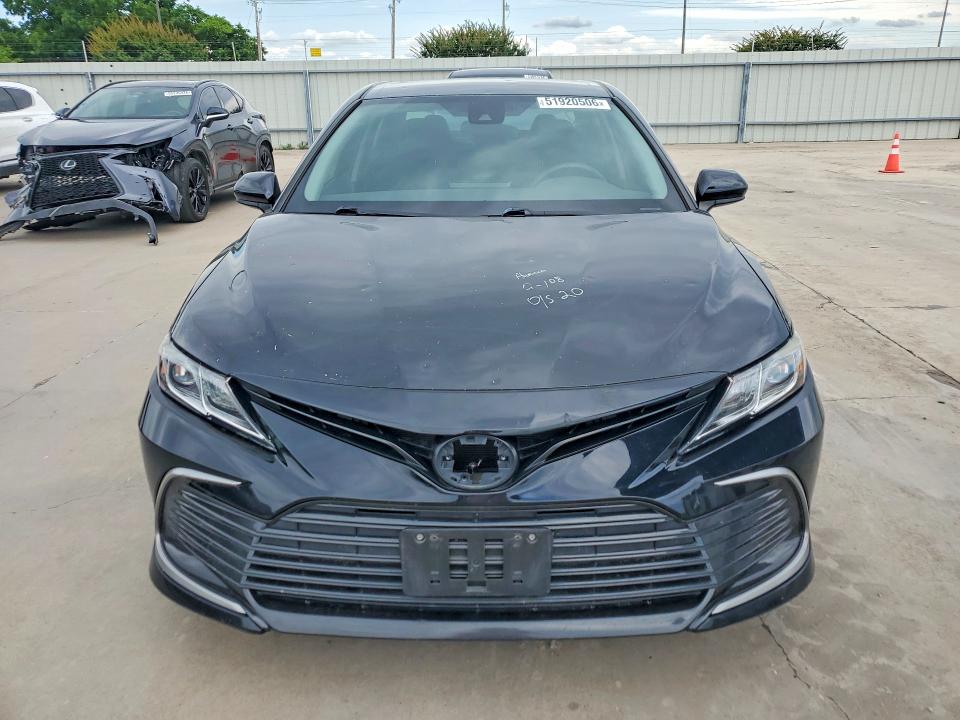 2021 Toyota Camry VIN 4T1C11AK1MU451450 COPART salvage auction — HAIL, Tx - Certificate Of Title, sold $9,200 on 2026-07-02 (photo 5)
