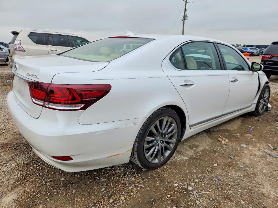 2017 Lexus Ls VIN JTHGL5EF8H5057950 COPART salvage auction — FRONT END, Tx - Salvage Vehicle Title, sold $2,499 on 2026-07-28 (photo 3)