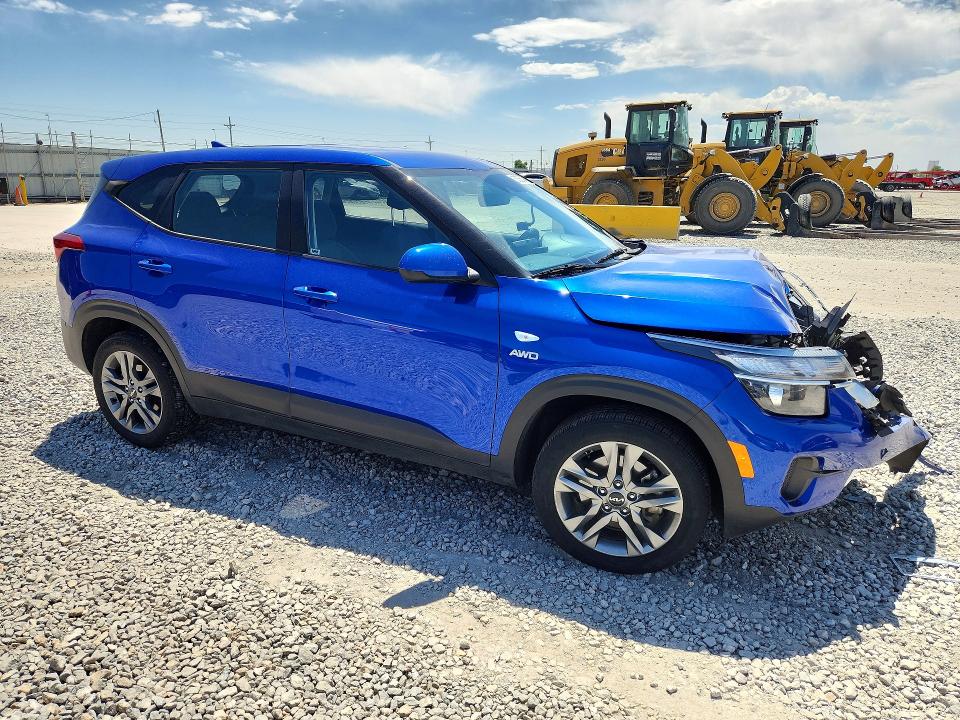 2023 Kia Seltos VIN KNDEPCAAXP7359013 COPART salvage auction — FRONT END, CO - PUBLIC - SALVAGE TITLE, sold $2,550 on 2026-07-02 (photo 4)