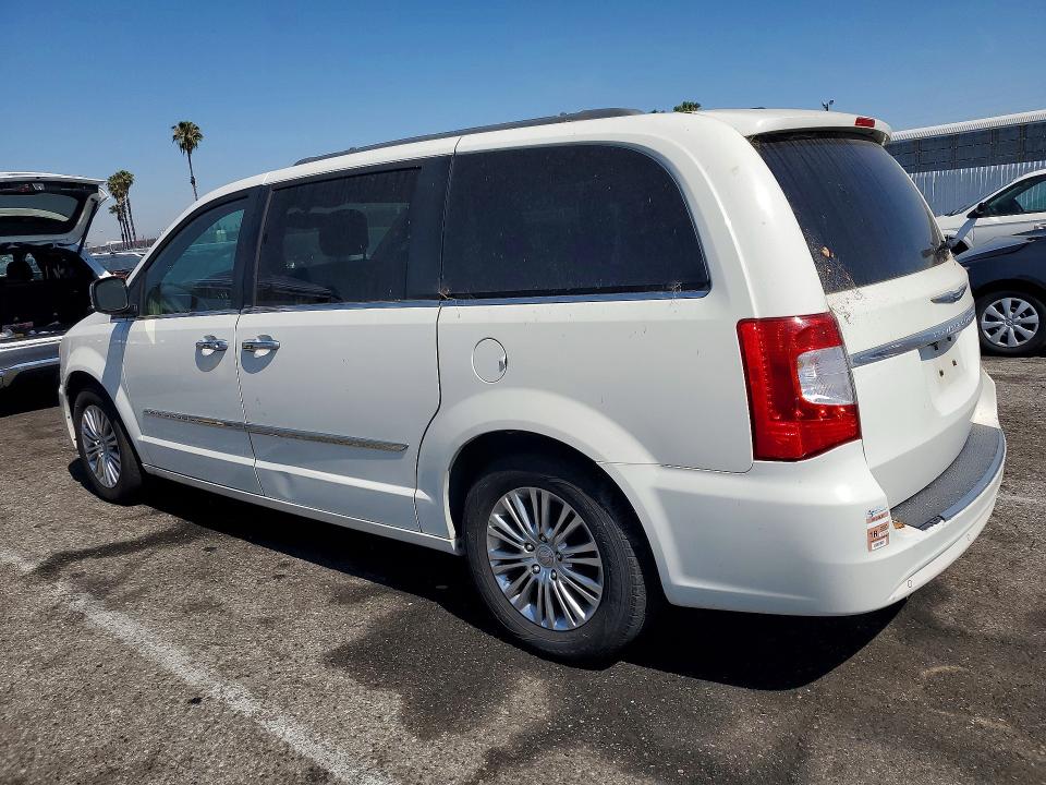 2013 Chrysler Voyager VIN 2C4RC1CG5DR606659 COPART salvage auction — MINOR DENT/SCRATCHES, Id - Salvage Certificate Of Title, sold $550 on 2026-07-21 (photo 2)