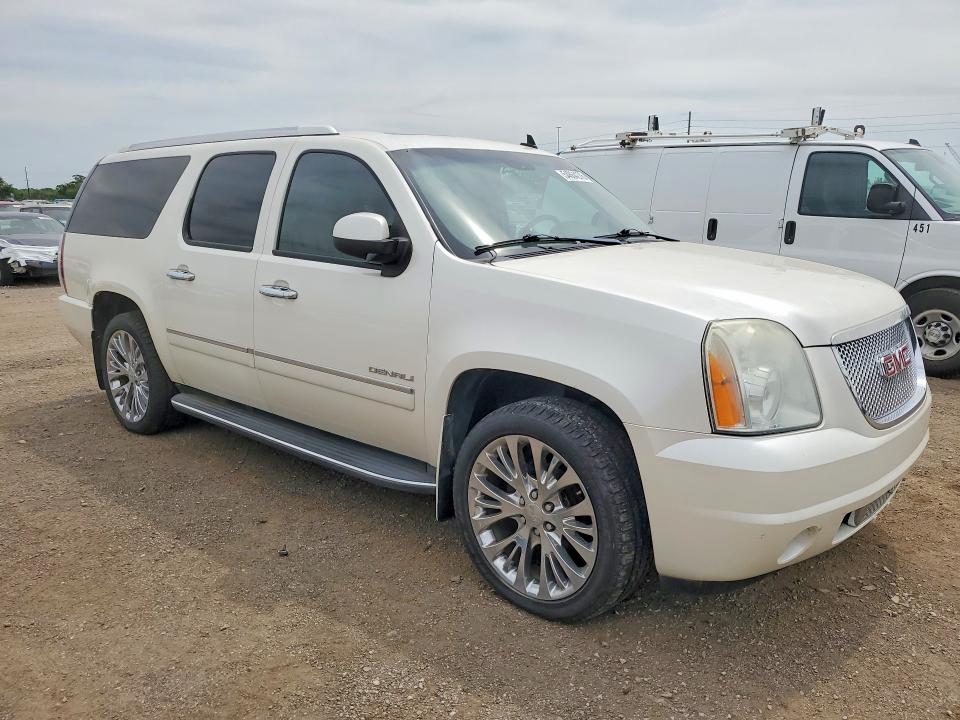 2011 Gmc Yukon VIN 1GKS2MEF1BR187047 COPART salvage auction — HAIL, Ia - Cert Of Title-Salvage Title, sold $3,550 on 2026-07-24 (photo 4)