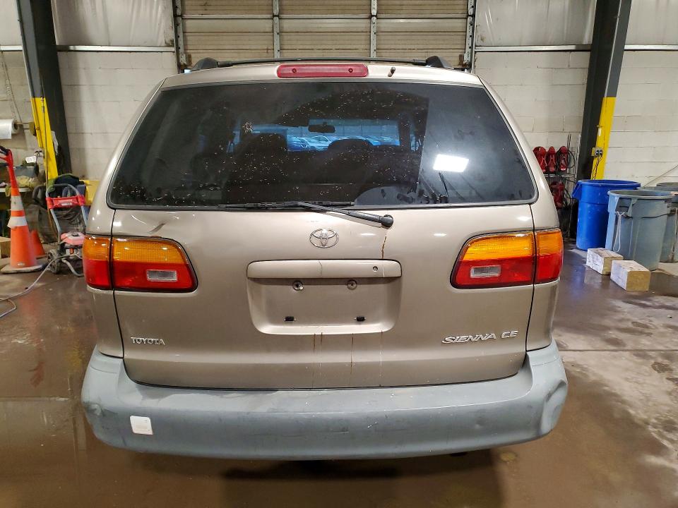 1999 Toyota Sienna VIN 4T3ZF19C0XU131881 COPART salvage auction — FRONT END, Pa - Certificate Of Salvage, sold $225 on 2026-07-06 (photo 6)