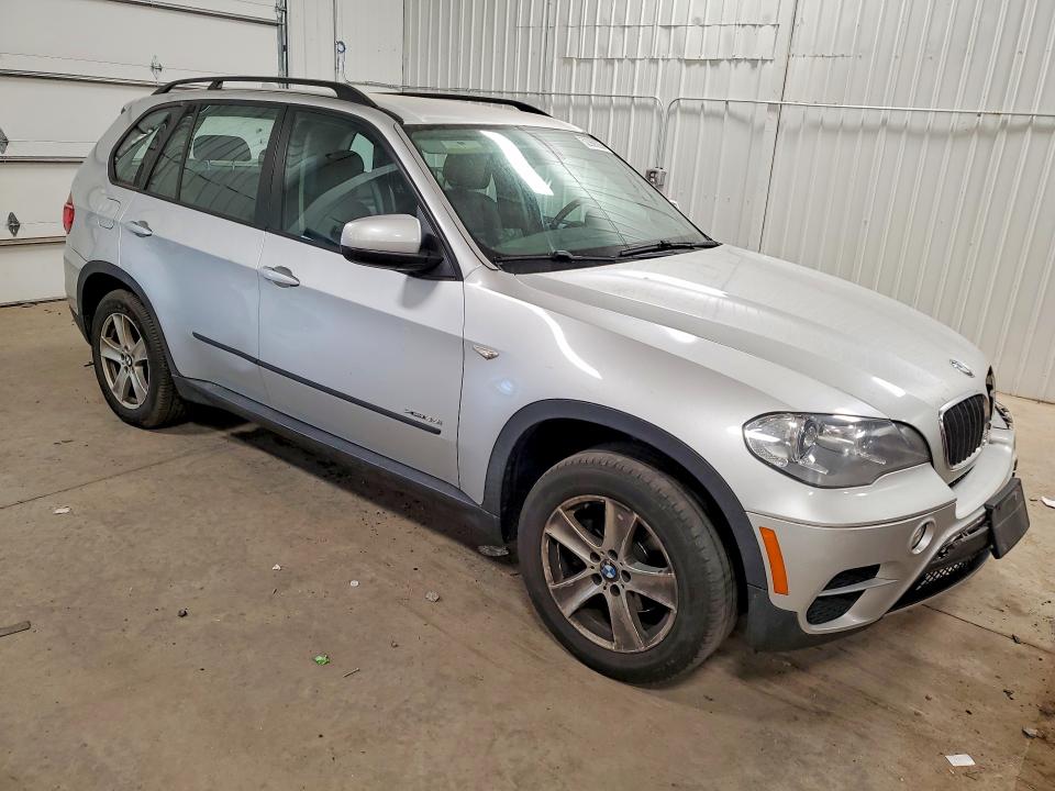 2013 BMW X5 VIN 5UXZV4C57D0B13586 COPART salvage auction — FRONT END, Mn - Cert Of Title-Salvage, sold $1,050 on 2026-07-14 (photo 4)