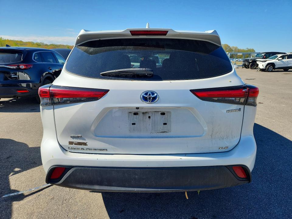 2022 Toyota Highlander hybrid VIN 5TDHBRCH4NS543312 COPART salvage auction — MECHANICAL, Ma - Certificate Of Title, sold $11,400 on 2026-07-02 (photo 6)