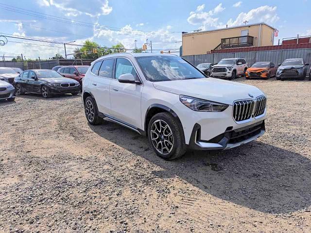 2026 BMW X1 VIN WBX73EF04T5613095 COPART salvage auction — HAIL, Nj - Cert Of Title-Salvage, sold $29,750 on 2026-07-17 (photo 3)
