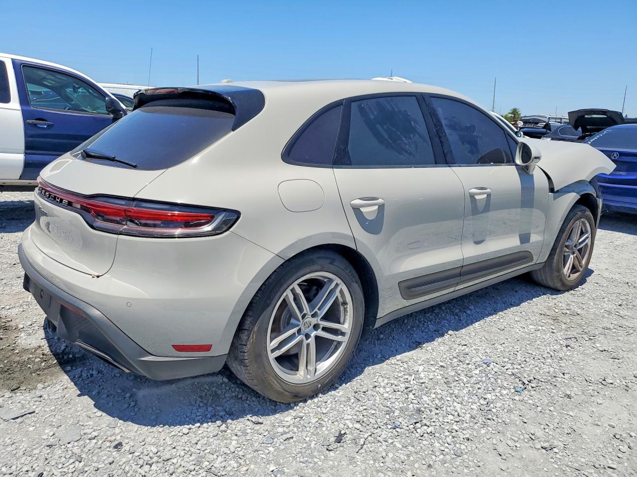 2022 Porsche Macan VIN WP1AA2A55NLB08898 COPART salvage auction — Front End, FL - CERTIFICATE OF TITLE, sold $10,400 on 2026-06-30 (photo 3)
