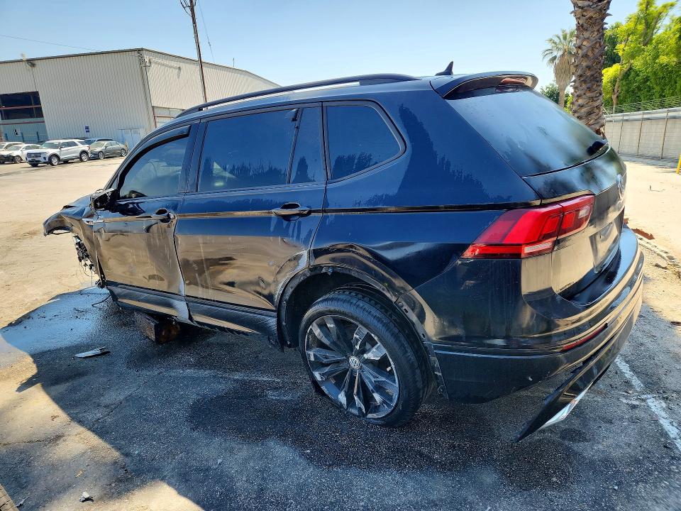 2021 Volkswagen Tiguan VIN 3VV3B7AX4MM026150 COPART salvage auction — ROLLOVER, Ca - Salvage Certificate, sold $400 on 2026-07-02 (photo 2)