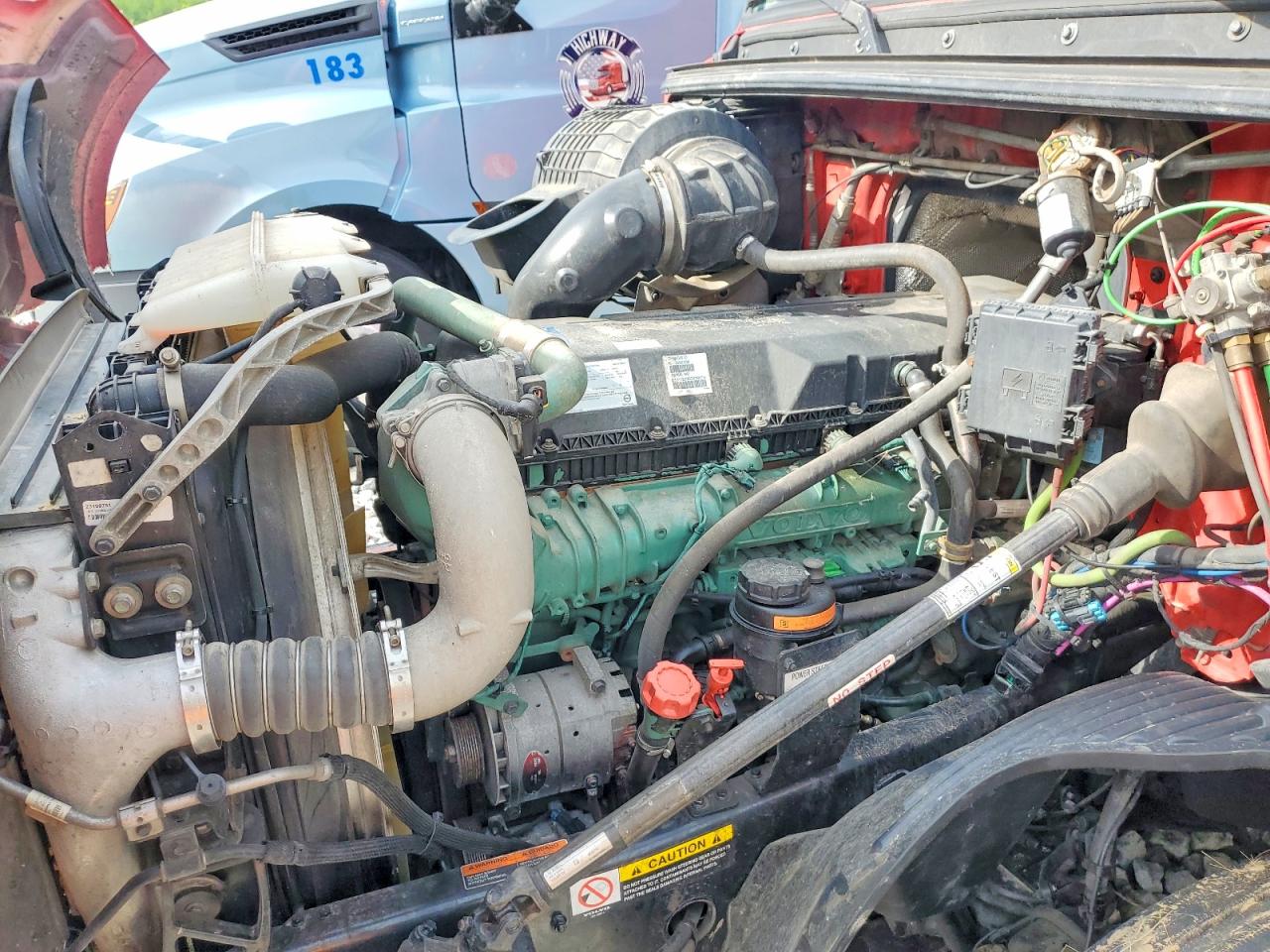 2019 Volvo Vn VIN 4V4NC9EH9KN899256 COPART salvage auction — Front End, OH - CERT OF TITLE-SALVAGE, sold $7,000 on 2026-07-02 (photo 7)