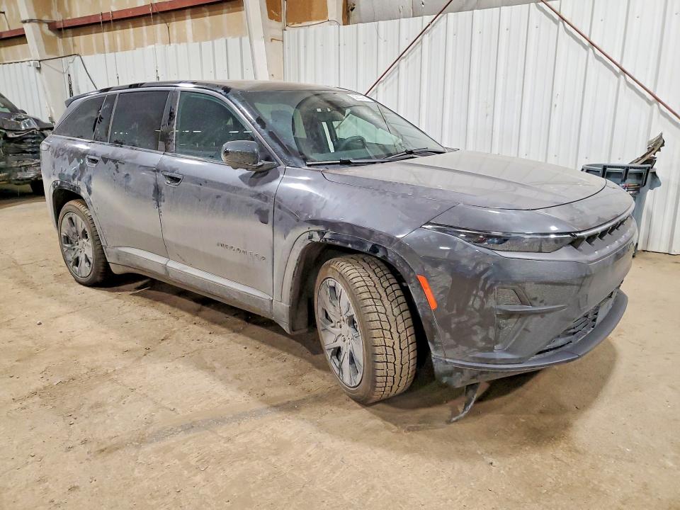 2025 Jeep Grand wagoneer VIN 3C4RJNAK0ST583659 COPART salvage auction — SIDE, Ak - Parts Only Bill Of Sale, sold $10,700 on 2026-07-21 (photo 4)