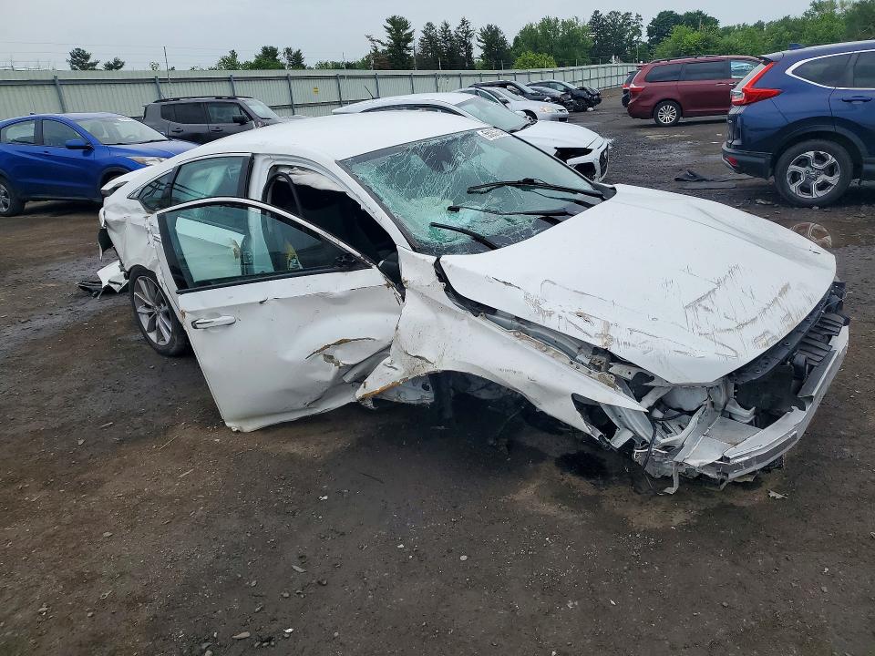 2021 Honda Accord VIN 1HGCV1F14MA015820 COPART salvage auction — ROLLOVER, Pa - Certificate Of Salvage, sold $1,750 on 2026-07-02 (photo 4)