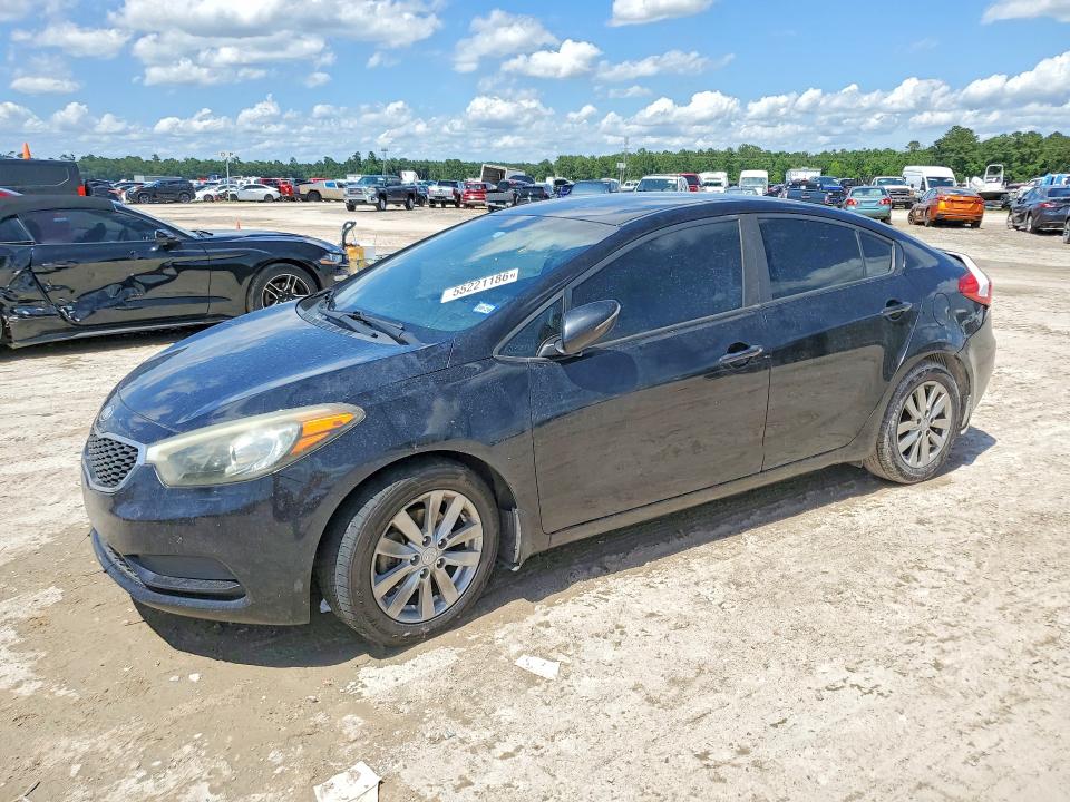 2016 Kia Forte VIN KNAFX4A66G5595673 COPART salvage auction — REAR END, Tx - Salvage Vehicle Title, sold $800 on 2026-07-07 (photo 1)