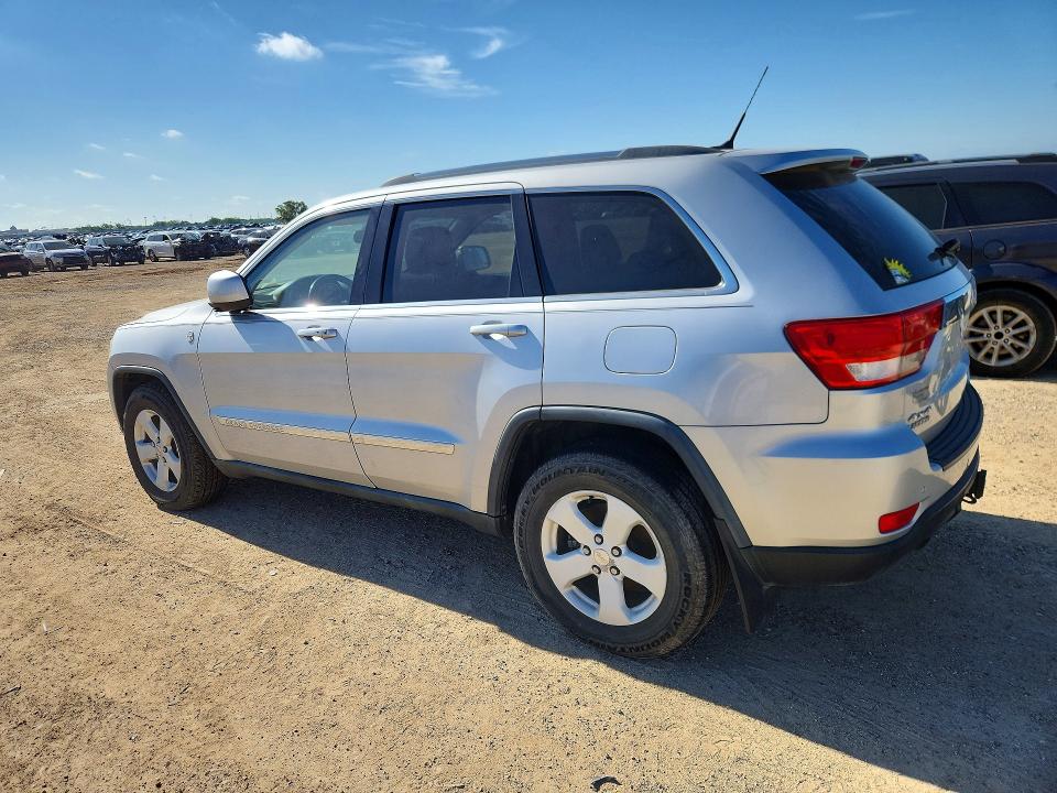 2011 Jeep Grand cherokee VIN 1J4RR4GT7BC509843 COPART salvage auction — MINOR DENT/SCRATCHES, Wa - Vehicle Cert Of Ownership-Titl (P), sold $1,500 on 2026-07-02 (photo 2)