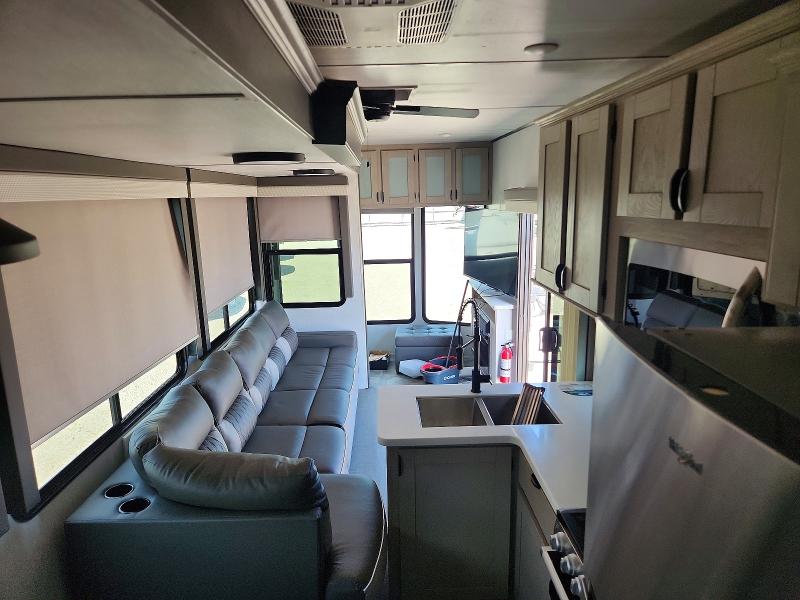 2024 Forest riv Recreational vehicle (rv) VIN 4X4TSMS26RM031976 COPART salvage auction — HAIL, TX - CERTIFICATE OF TITLE, sold $15,700 on 2026-09-15 (photo 5)