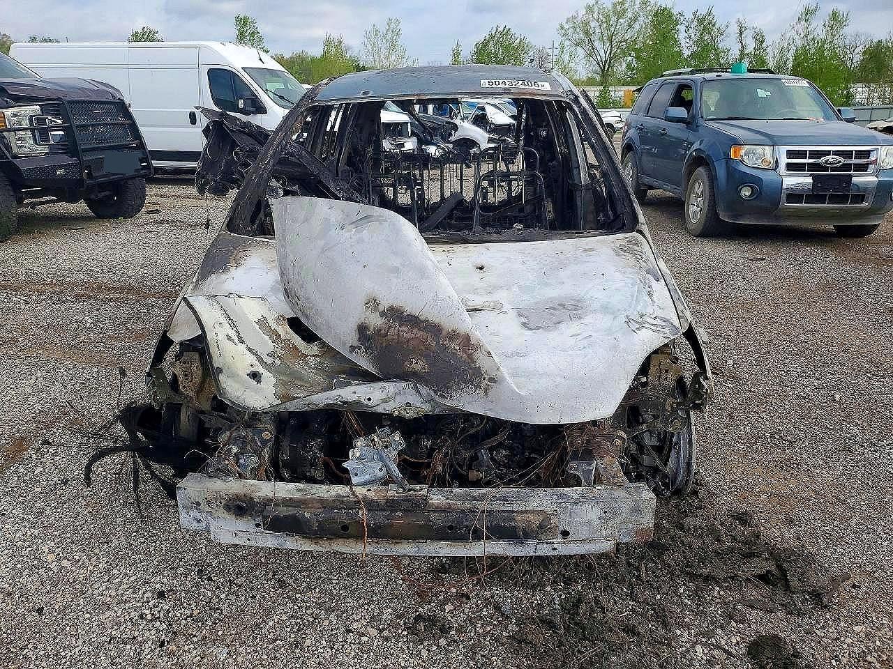 2010 Mazda 5 VIN JM1CR2W35A0360754 COPART salvage auction — Burn, KS - NON-REPAIRABLE VEHICLE CERTIFI, sold $100 on 2026-07-09 (photo 5)