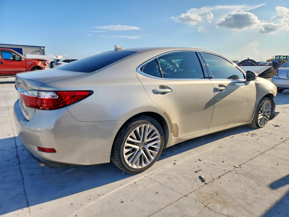 2013 Lexus ES VIN JTHBK1GG8D2028309 COPART salvage auction — FRONT END, Tx - Salvage Vehicle Title, sold $2,200 on 2026-07-10 (photo 3)