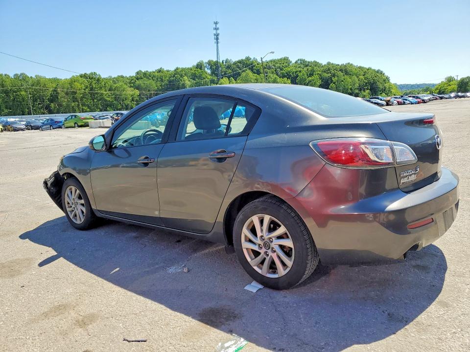 2013 Mazda 3 VIN JM1BL1W70D1722515 COPART salvage auction — FRONT END, Ky - Cert Of Title-Salvage, sold $750 on 2026-07-27 (photo 2)