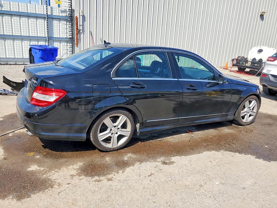 2010 Mercedes-benz C-klasse VIN WDDGF8BB9AR087622 COPART salvage auction — FRONT END, SC - CERT OF TITLE-SALVAGE, sold $450 on 2026-07-27 (photo 3)