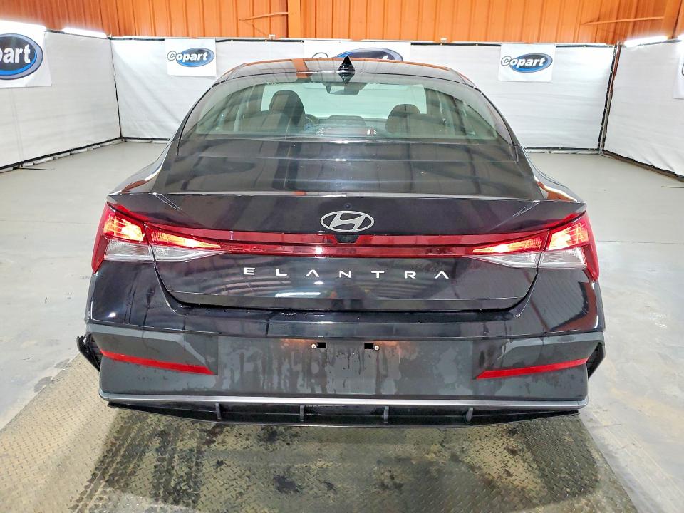 2025 Hyundai Elantra VIN KMHLM4DG4SU050956 COPART salvage auction — NORMAL WEAR, Ab - Bos - Active, sold $18,300 on 2026-07-03 (photo 6)