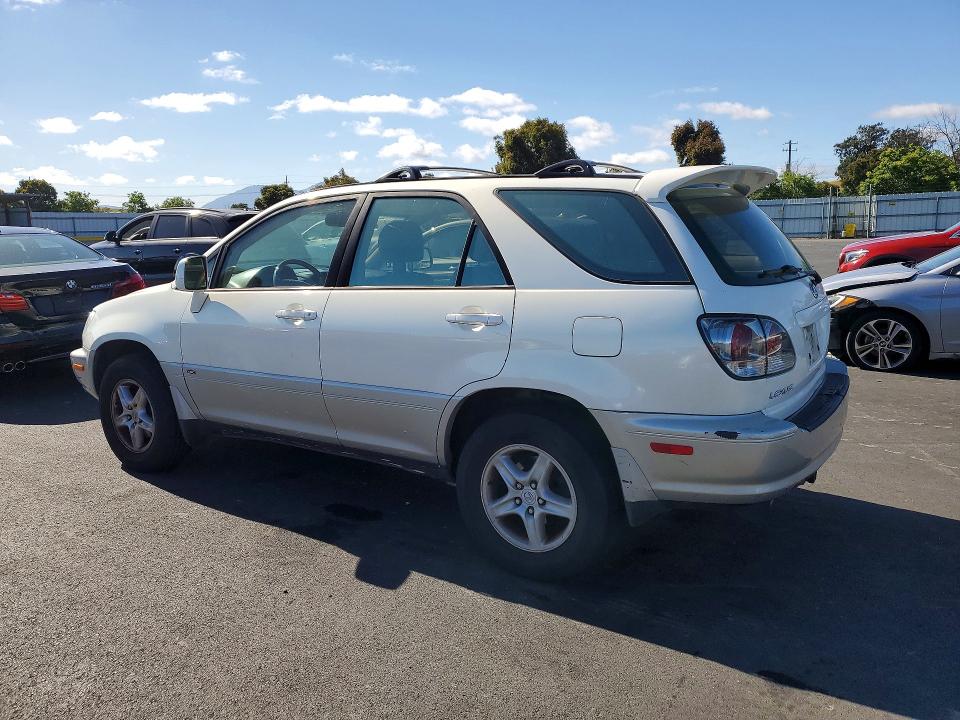 2003 Lexus Rx 300 VIN JTJHF10U330305553 COPART salvage auction — VANDALISM, CA - SALVAGE CERTIFICATE, sold $650 on 2026-07-15 (photo 2)